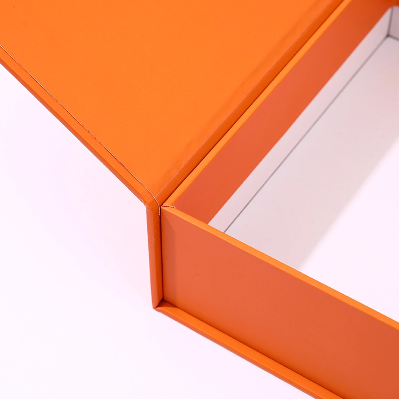 Custom Large Logo Magnetic Folding Gift Box Luxury Rigid Cardboard Packaging For Personal Care New Design