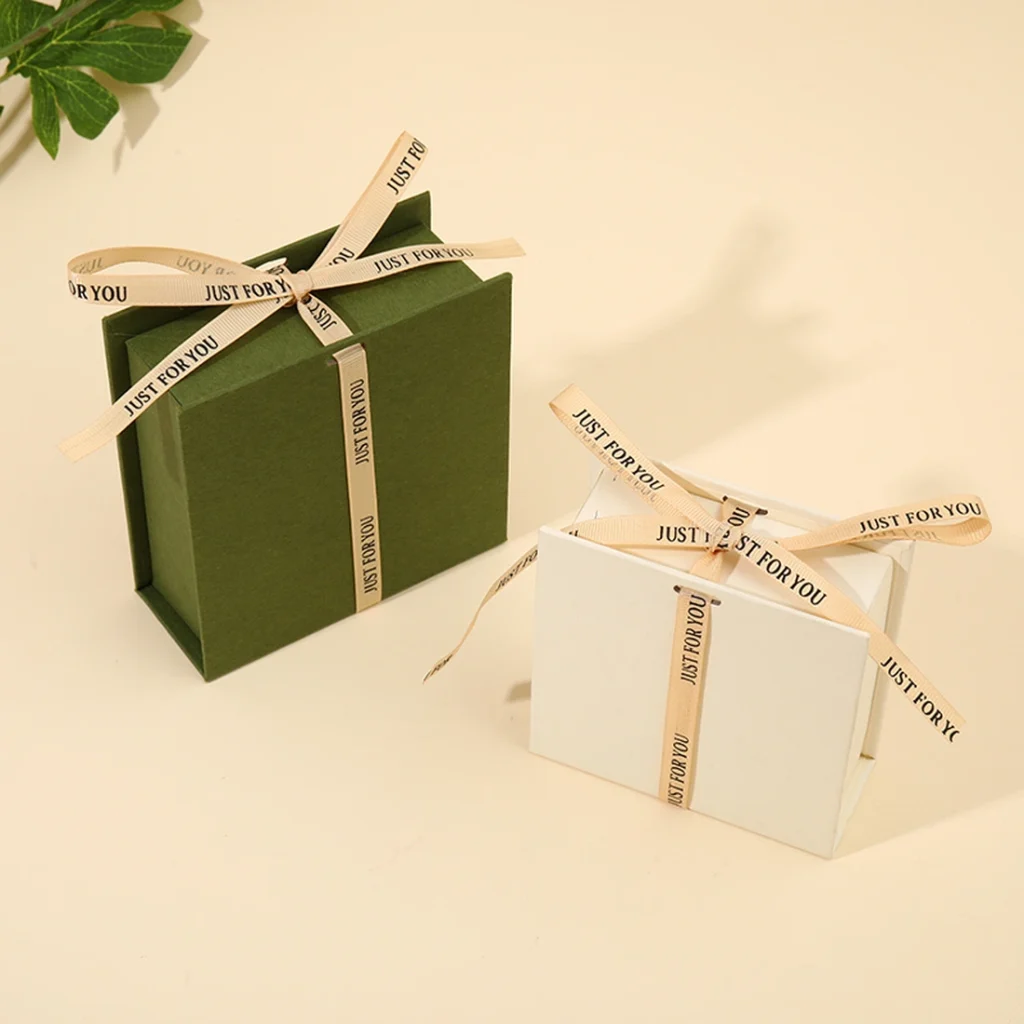 Custom Magnetic Decorative Paper Boxes