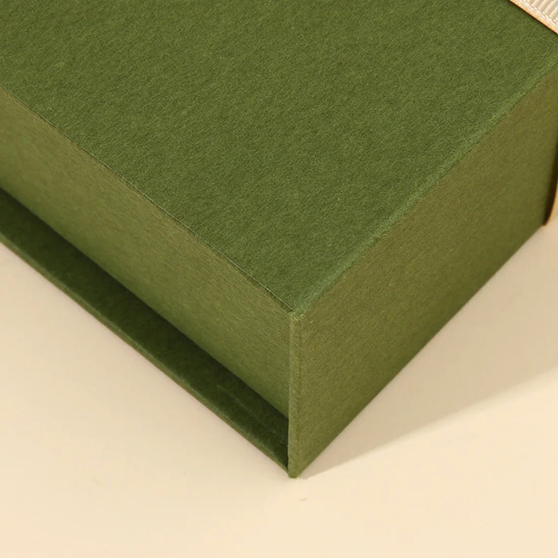 Boîtes en papier décoratives magnétiques personnalisées