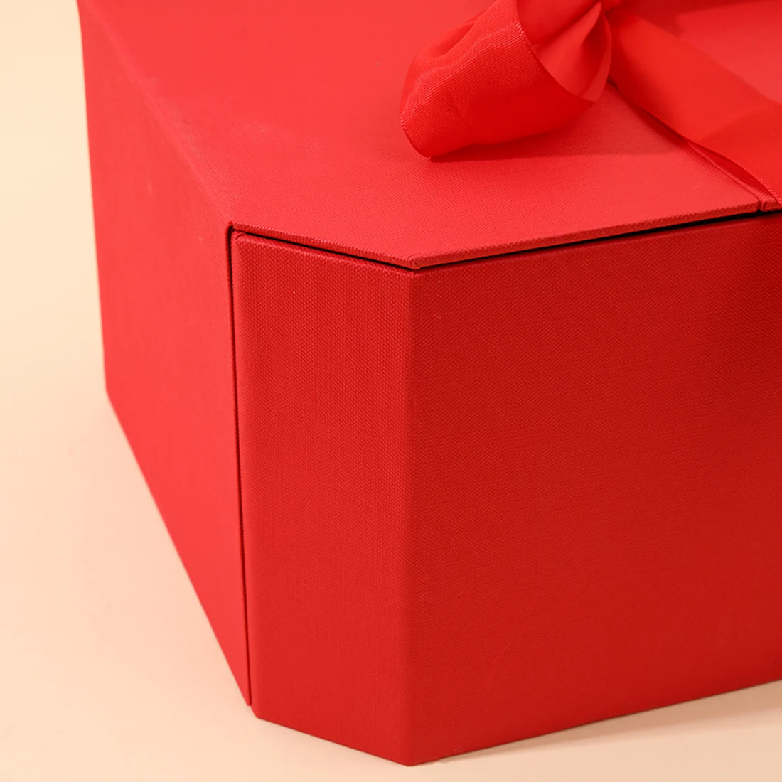 Premium White Gift Boxes for Exceptional